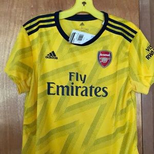 Arsenal Women’s away jersey L